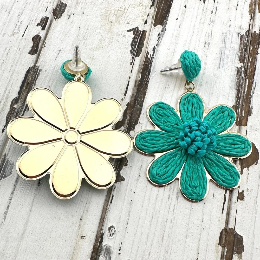 Raffia Woven Flower‎ Earrings Turquoise Blue NEW